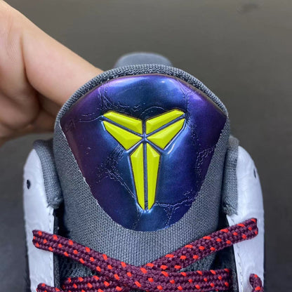 KOBE 5 PROTRO CHAOS