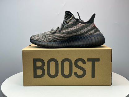 YEEZY BOOST 350 CARBON BELUGA