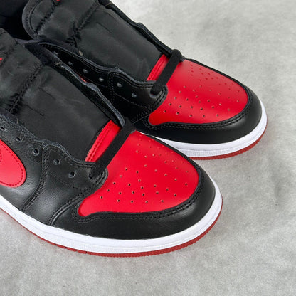 JORDAN 1 LOW BRED OG