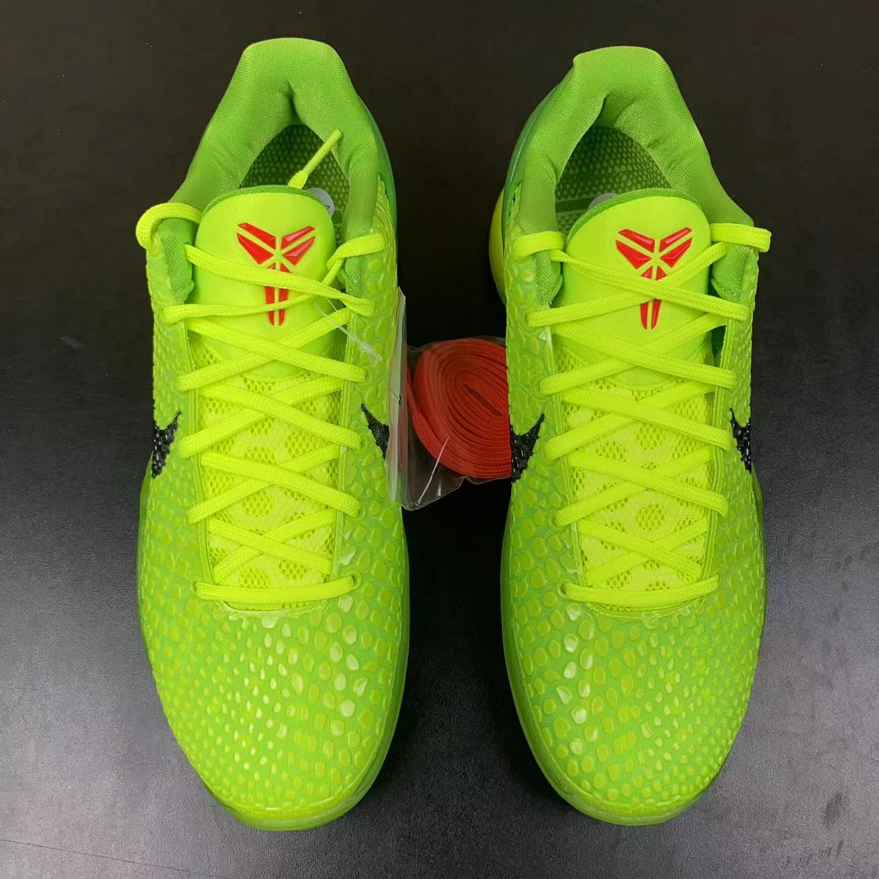 KOBE 6 GREEN GRINCH