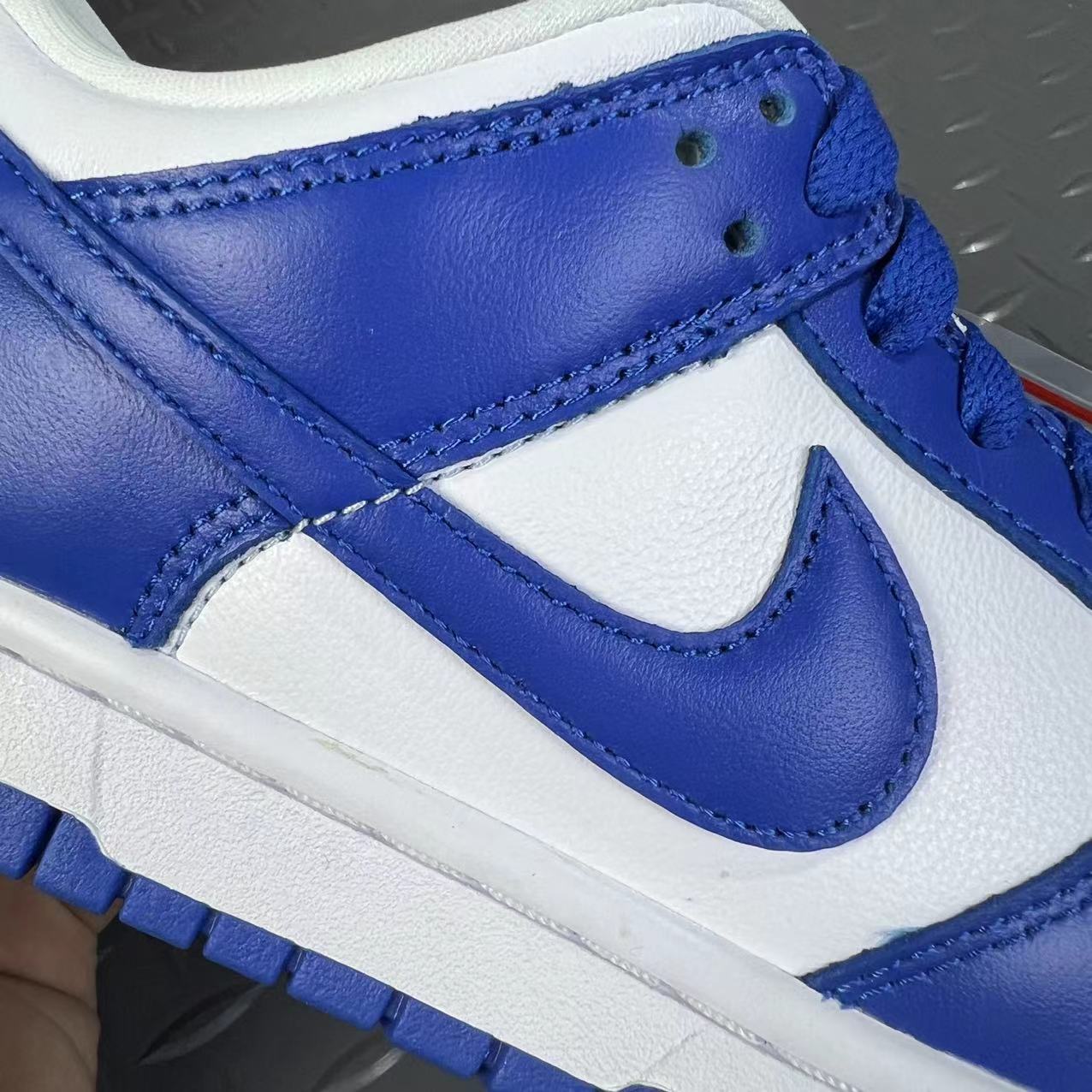 NIKE SB DUNK LOW LA DODGERS