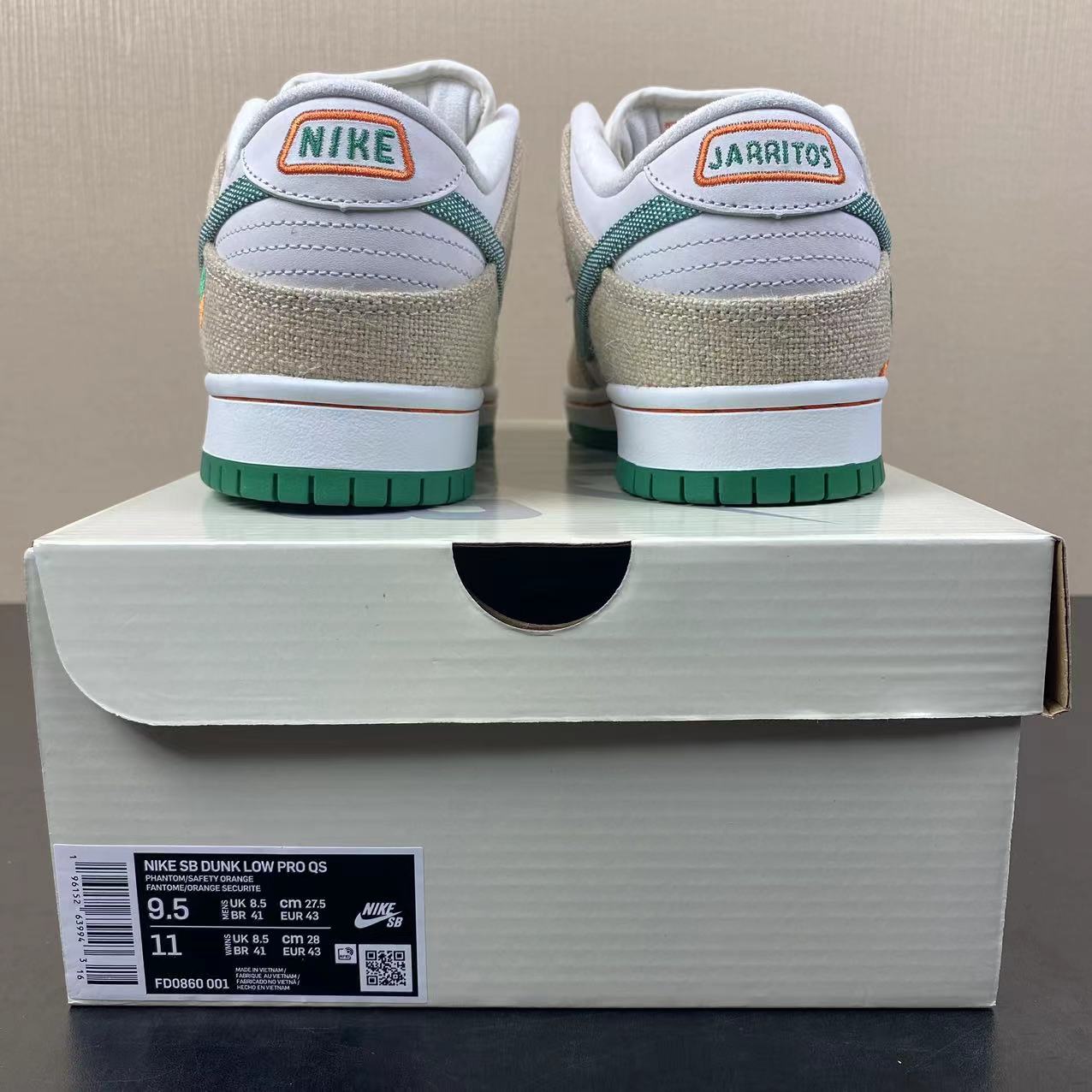 NIKE SB DUNK LOW  JARRITOS