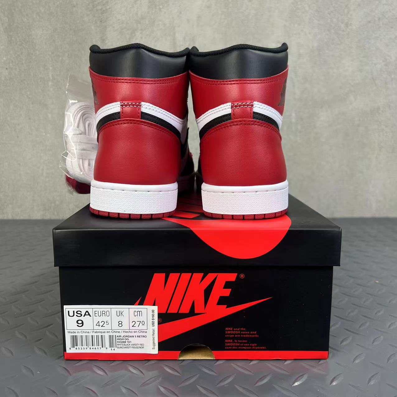 JORDAN 1 RETRO HIGH OG CHICAGO